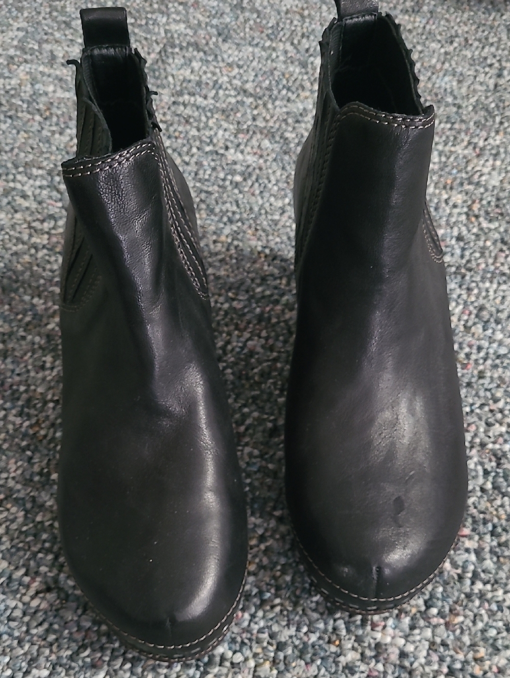 Kelsi Dagger Black Leather Chelsea Ankle Boots